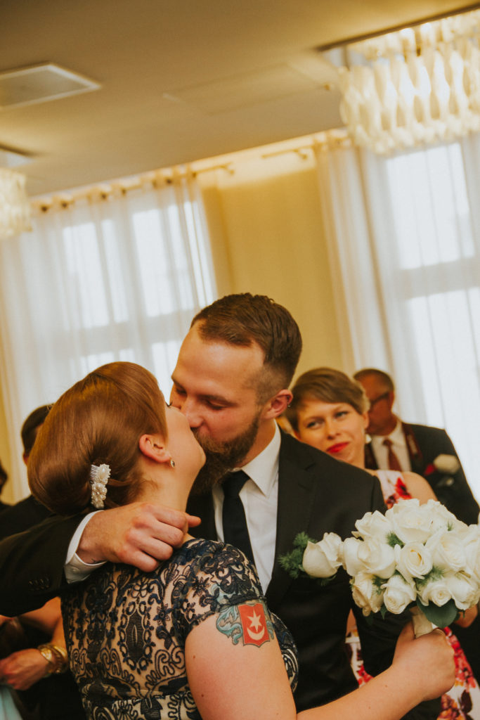 Kameralny ślub we Wrocławiu